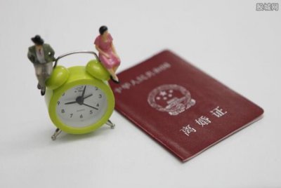 ​自驾阿姨苏敏中秋回家后决定离婚(逃离窒息的婚姻)