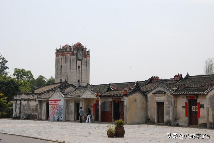 龙华区属于深圳哪个区(深圳龙华区怎么样)