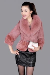 ​獭兔毛皮草的优缺点