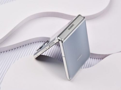 适合女孩子用的手机推荐(适合女孩子用的手机型号)-第1张图片-