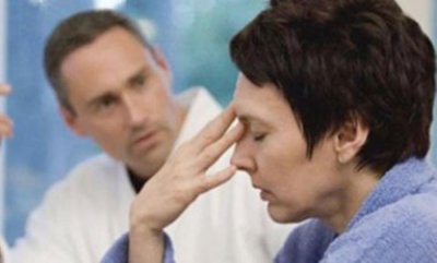 ​乔任梁是怎么死的（乔任梁头戴塑料袋死在家中）