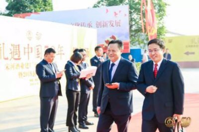 ​宋河30年窖藏价格表(宋河30年多少钱一瓶)