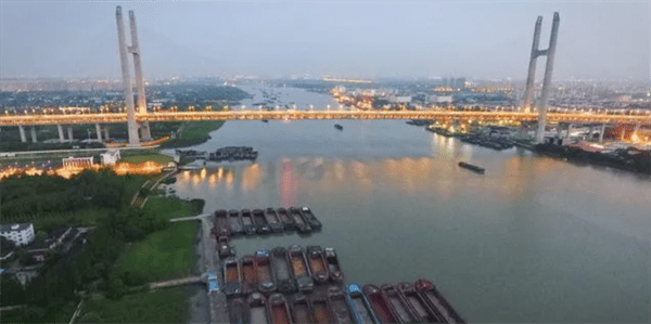 闵行是市区吗还是郊区(闵行区面积多大)