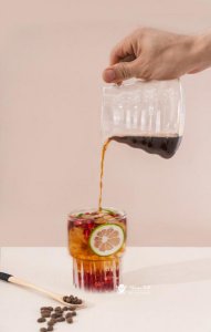 ​长饮和短饮是按照什么分类的(长饮和短饮是按照什么分类的呢)