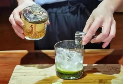 ​泥坑酒中国荣耀价格(泥坑酒价格表)