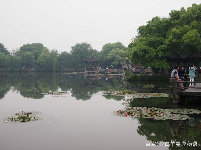 第二天：花湖公园—南湖—三潭印月