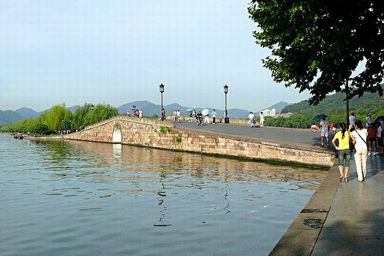 第四天：上城湖-西湖断桥-断桥-灵隐寺