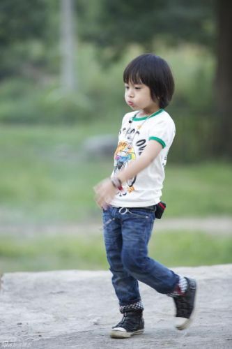 林志颖的儿子和女儿的照片(林志颖儿子kimn现在照片)-第1张图片-