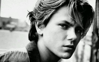 ​瑞凡菲尼克斯遗容 瑞凡菲尼克斯死亡真相