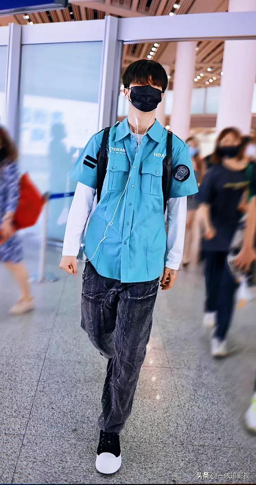 范丞丞：颜值高气质出众掩盖不住，自说出道后还被星探发小卡片呢