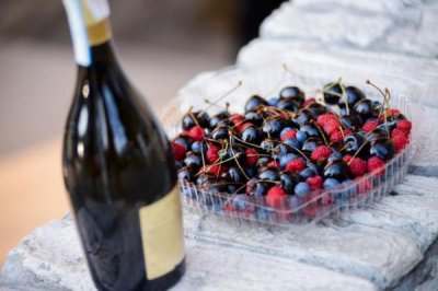 ​蓝莓和啤酒一起吃会醉吗？蓝莓和啤酒一起吃吗