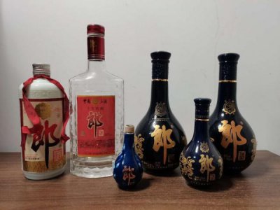 ​锦上添花迎宾郎酒52度(郎酒锦上添花52度价格)