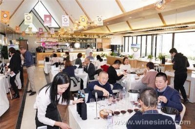 ​法国米内瓦干红葡萄酒(法国米内瓦红葡萄酒价格)