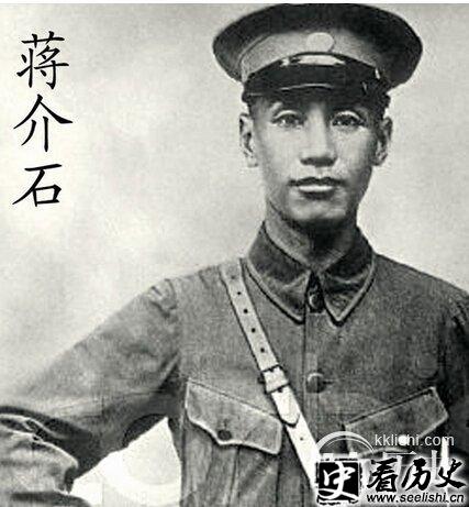 武汉会战蒋介石亲自坐镇指挥 却节节败退
