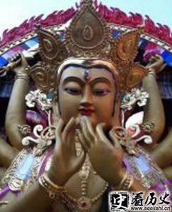 ​阿难陀为爱化作石桥的故事简述