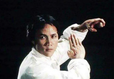 ​霍元甲黄元申：41岁当和尚，妻子独自养俩娃，父母的悲痛藏着眼泪