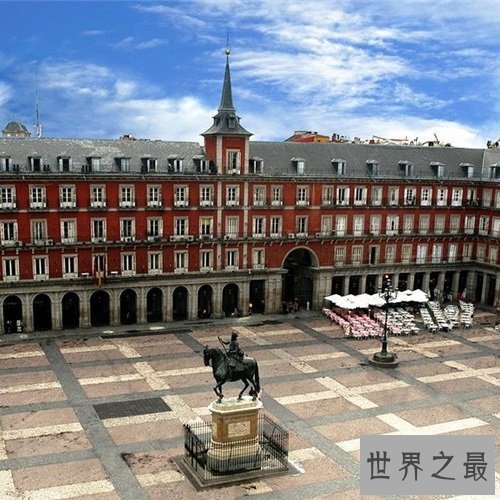 全球最著名的14座城市广场排行榜，小广场趣味多