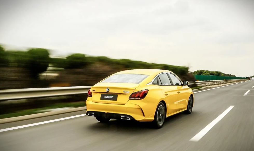 0万内买什么车好性价比高（十万元能买什么车？这五款国产家轿绝不能错过，性价比高）"