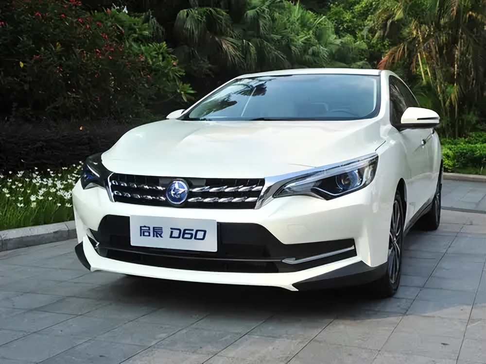 0万内买什么车好性价比高（十万元能买什么车？这五款国产家轿绝不能错过，性价比高）"