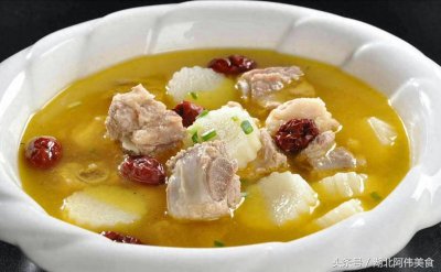 ​做了20年的大厨教你：面馆的高汤怎么熬？这几点技巧，先收藏了