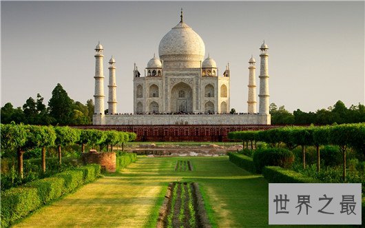 世界十大自然人文奇迹,中国上榜了两个