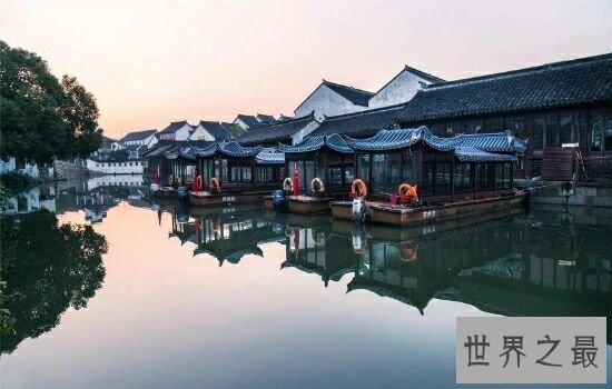 十座能和心灵对话的中国小城，静下心听听自己的内心。