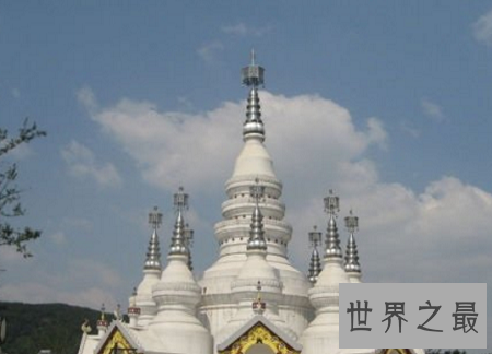 中国十大祈福胜地排行榜,唐三藏竟然也在这里?