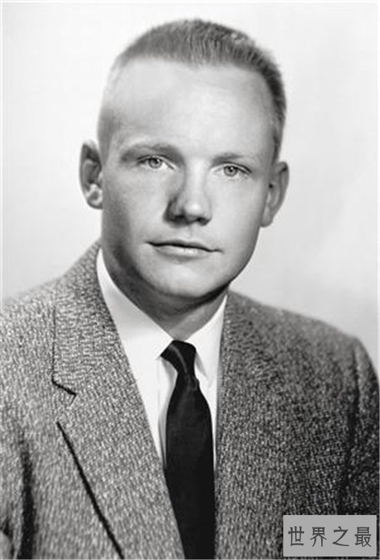 第一个登上月球的人,阿姆斯特朗的传奇人生!