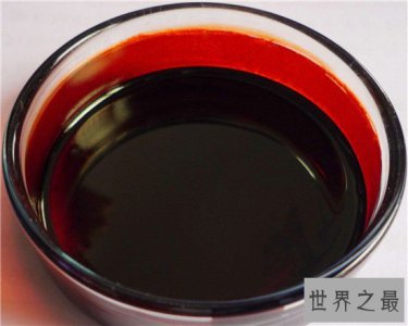 ​天然虾青素具有保健功效，与人为合成虾青素区别大