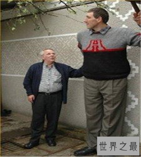 世界上最大的人,竟破吉尼斯世界纪录!