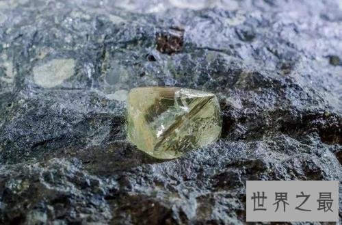 世界最大钻石,库利南大钻石重达1680克拉!