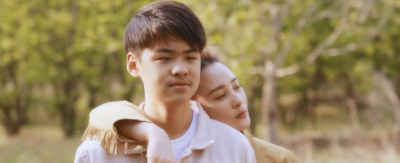 ​蒋勤勤的大儿子仿佛是陈建斌自己生的，难怪不敢再生女儿