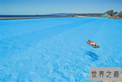 ​世界最大游泳池，能够买好几个豪华别墅了