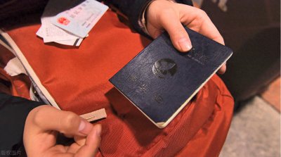 ​学生证如何办理？