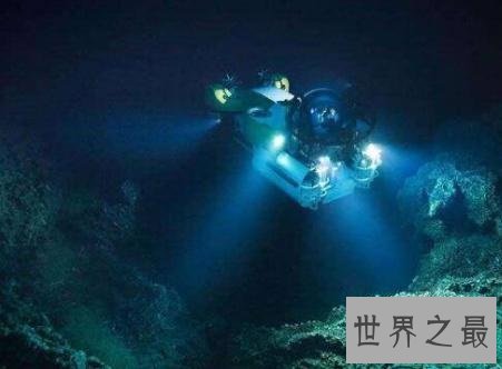 世界最深的海沟,以珠穆朗玛峰的高度都无法到达底部!
