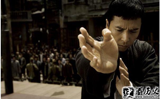 叶问剧照