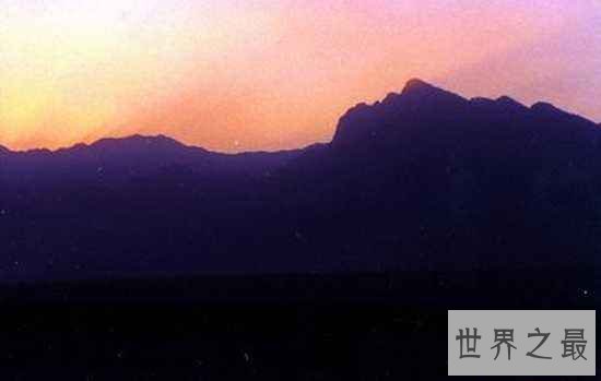 中国十大巨型睡佛,乐山大佛毫无人工制作痕迹