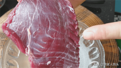 ​炒牛肉怎么个炒法 炒牛肉怎么炒更嫩