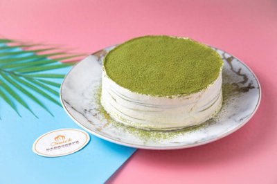 ​学做蛋糕去店里学还是学校学 学做蛋糕在学校还是在店里好