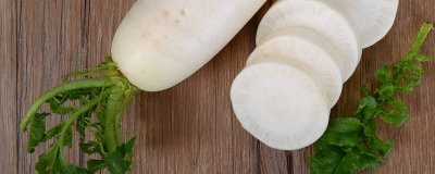 ​怎样清理灶台上的锈迹 怎样去除灶台上的污渍