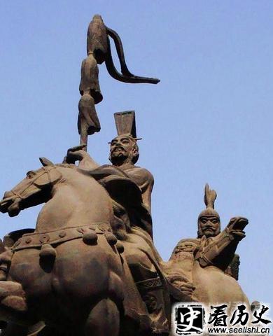 张骞出使西域的雕像