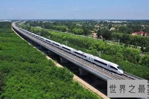 世界最长桥丹昆特大桥 建造成功我国被称为“基建狂魔”