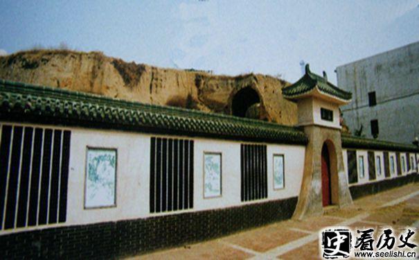 图为司马懿墓的照片