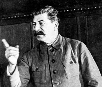 ​斯大林解释蒙古的独立