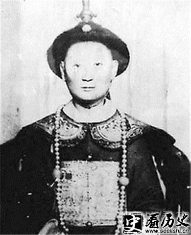 戴潮春事件的平定者林文察图片