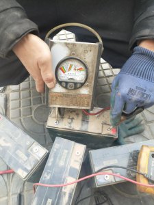 ​12v电瓶剩10v怎么修复（12v电瓶剩10v怎么修复1.5A充电维护）