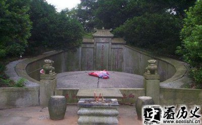 ​清廷名臣左宗棠墓地在哪里 左宗棠附体怎么回事