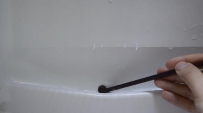 ​冰箱的冷藏室老是结冰怎么办（冰箱冷藏室老结冰咋回事）