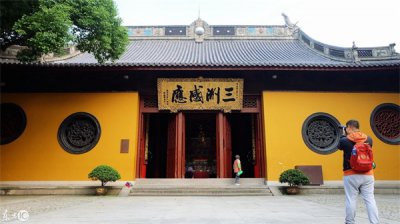 ​南屏晚钟歌曲的由来（南屏晚钟歌曲的由来简介）