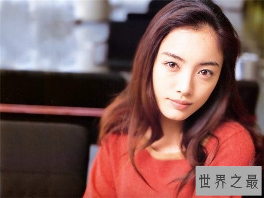 亚洲最美十大女神排行榜，五官细腻气质空灵